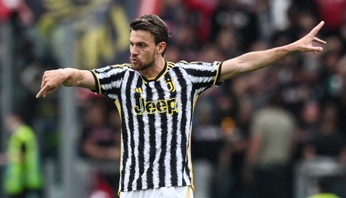 Juventus Mau Lepas Rugani ke Ajax